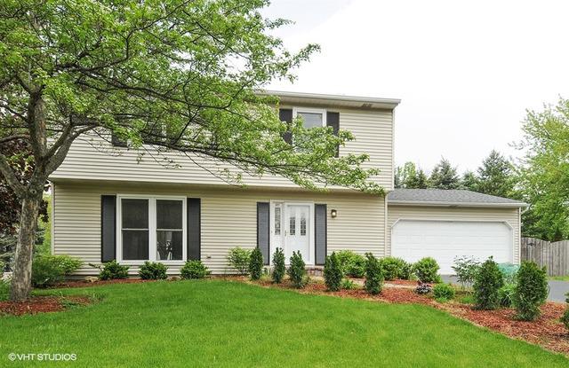 567 Carriage Hill Rd., Naperville, IL 60565