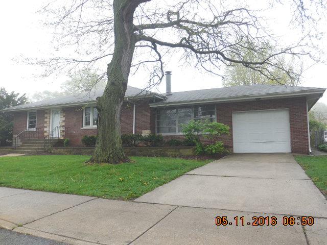 109 Forestdale Park Ave., Calumet City, IL 60409