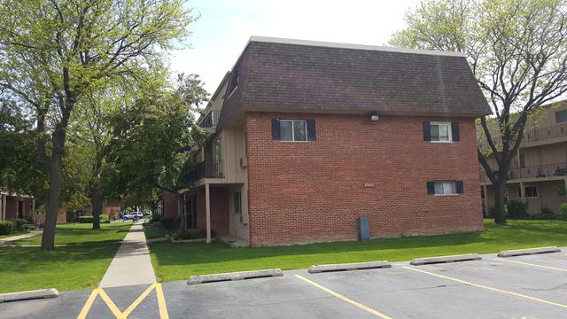 2502 Algonquin Rd. #12, Rolling Meadows, IL 60008