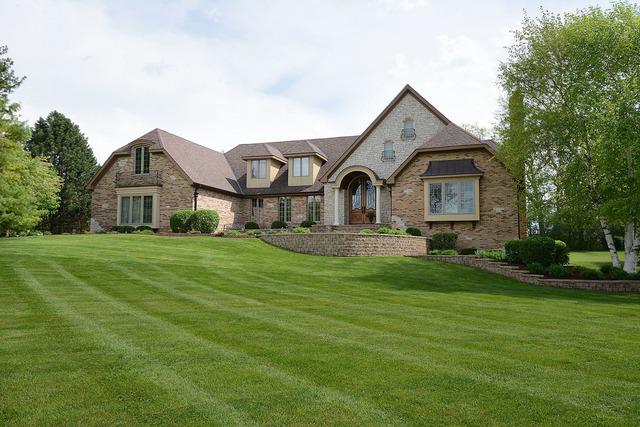 48 N Liberty Dr., South Barrington, IL 60010