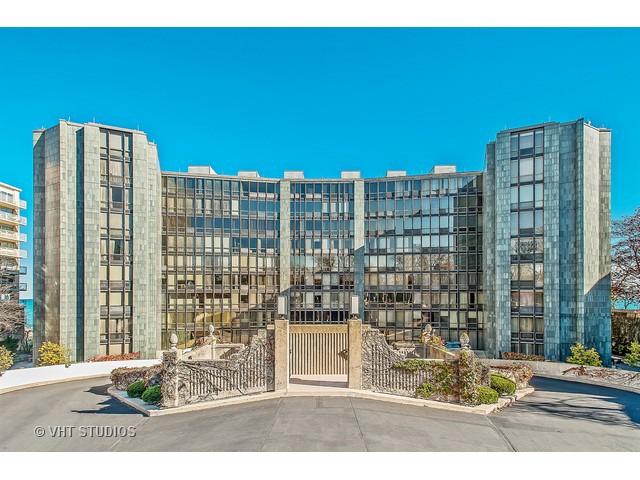 1420 Sheridan Rd. #1C, Wilmette, IL 60091
