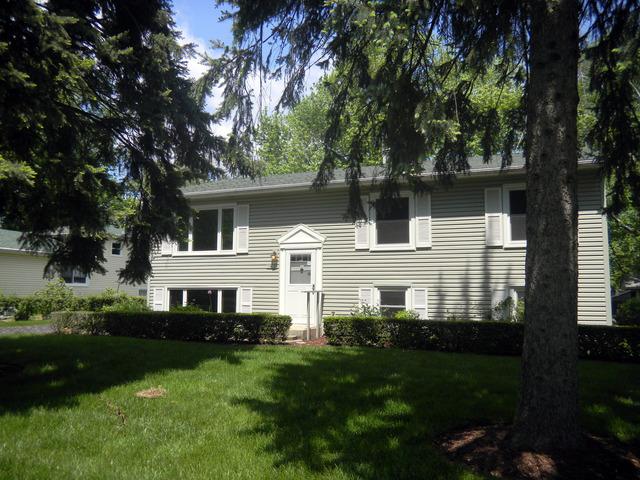 30W182 Claymore Ln., Naperville, IL 60563