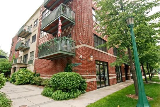 1107 Greenleaf Ave. #2D, Wilmette, IL 60091