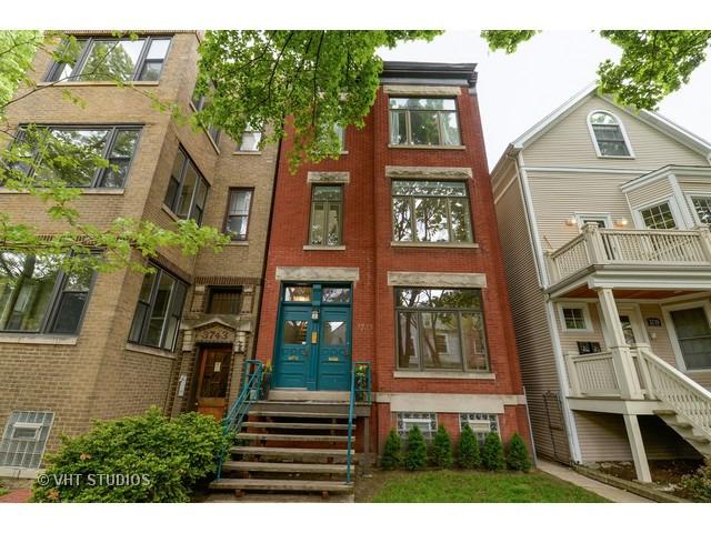 3741 N Janssen Ave., Chicago, IL 60613