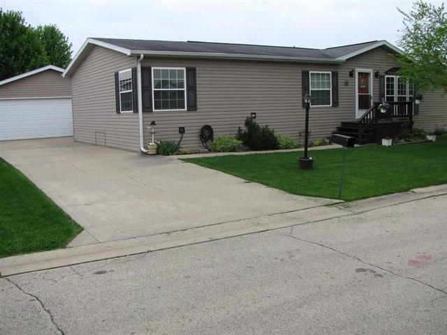 5367 Autumnash Ln., Machesney Park, IL 61115