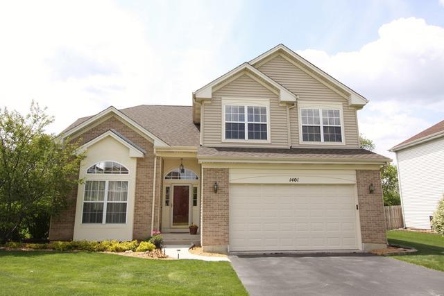 1401 Wynnfield Dr., Algonquin, IL 60102