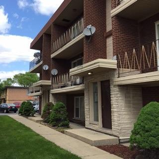 6912 W 65th St. #4, Chicago, IL 60638