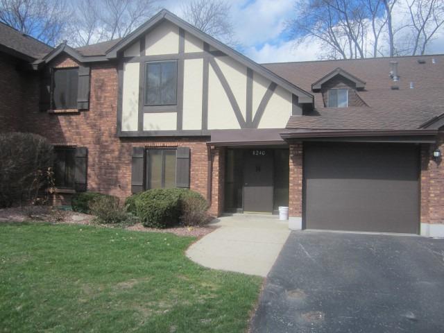 8240 Juniper Ct. #28B, Palos Hills, IL 60465