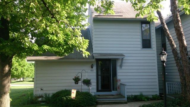 660 Beth Ct., Gurnee, IL 60031