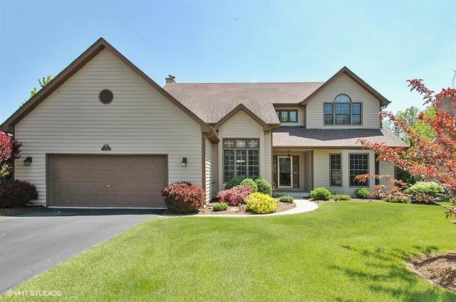 3619 Oakleaf Ln., Crystal Lake, IL 60012