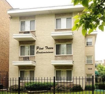1645 W Farwell Ave. #2B, Chicago, IL 60626