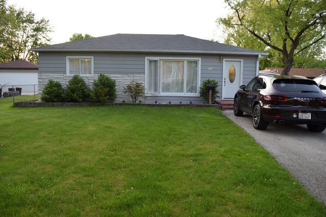 2124 Halsey Dr., Des Plaines, IL 60018