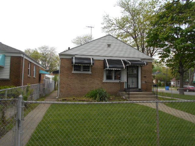9900 S Paxton Ave., Chicago, IL 60617