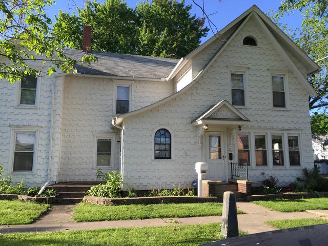 210 E Division St., Amboy, IL 61310