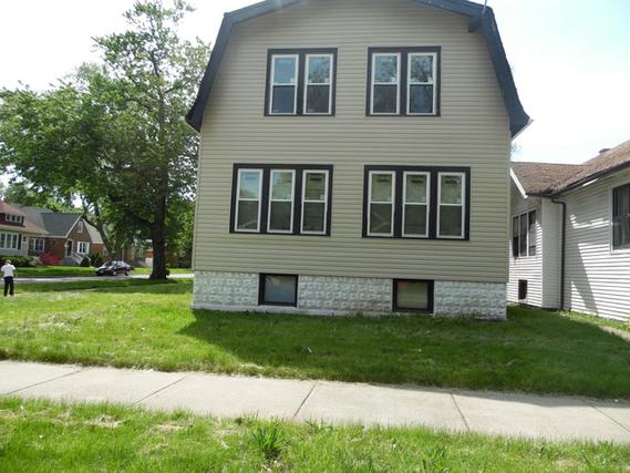 11530 S Wallace St., Chicago, IL 60628