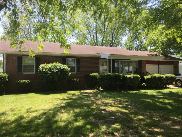 707 E Sycamore St., Watseka, IL 60970