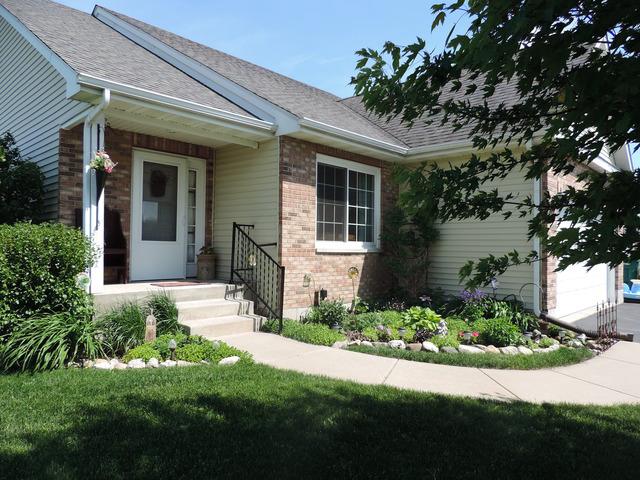 2216 Maggie Ln., Sycamore, IL 60178