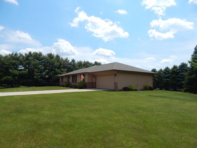 4259 Montclair Rd., Roscoe, IL 61073