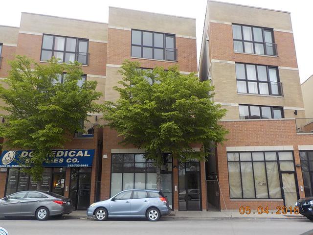 2438 W Madison St. #2, Chicago, IL 60612