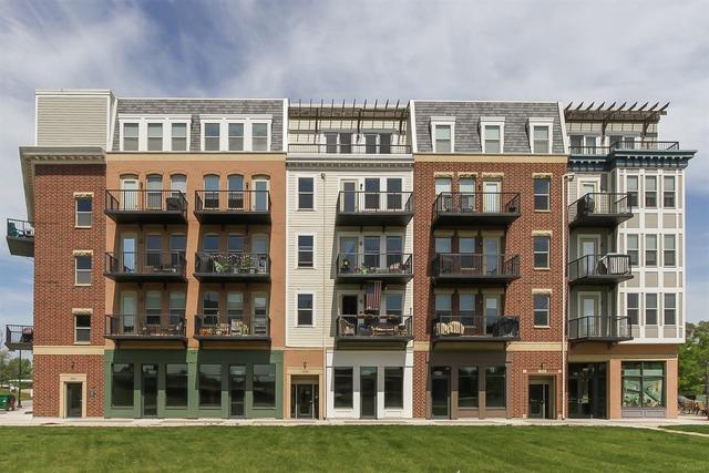 309 Front St. #1404, Lemont, IL 60439