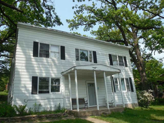 102 Worsley St., Yorkville, IL 60560