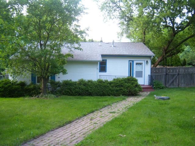 812 Paul St., Mchenry, IL 60051