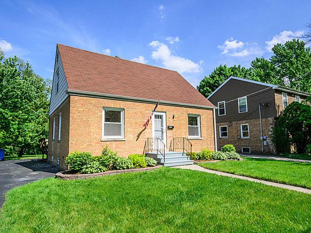 273 S Warrington Rd., Des Plaines, IL 60016