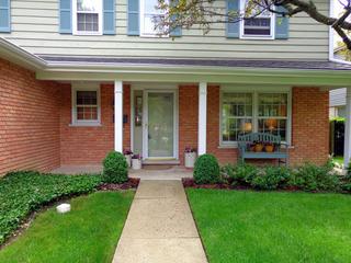 933 Wayne Ave., Deerfield, IL 60015