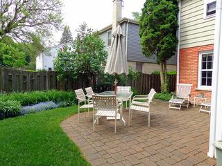 933 Wayne Ave., Deerfield, IL 60015