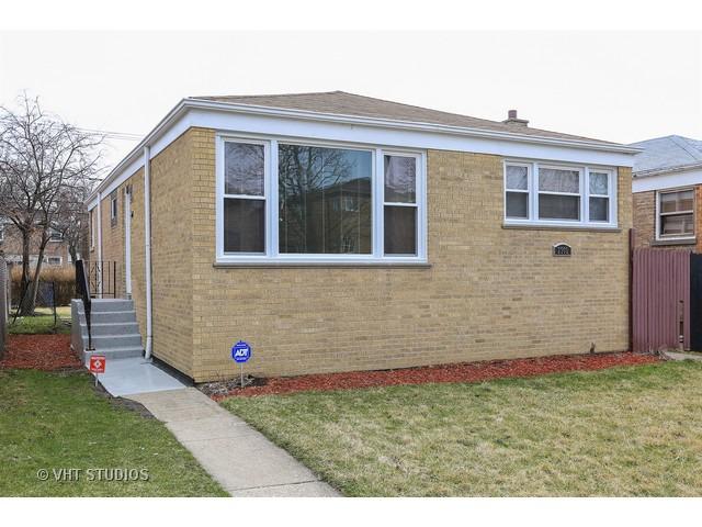 2905 W Howard St., Chicago, IL 60645