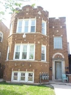 6052 S Sacramento Ave., Chicago, IL 60629