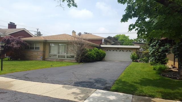 7220 N Keystone Ave., Lincolnwood, IL 60712