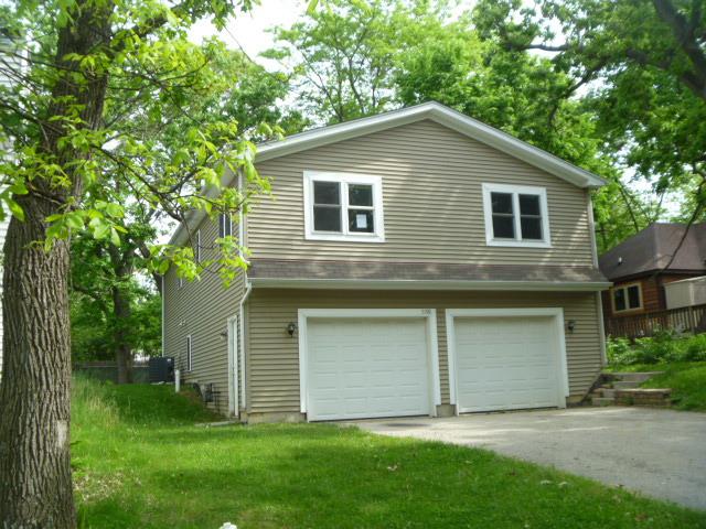 5198 W Orchard Dr., Mchenry, IL 60050
