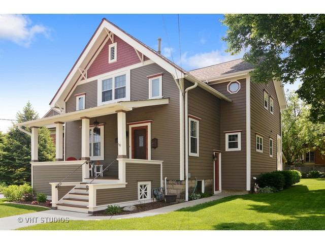 131 W Station St., Barrington, IL 60010