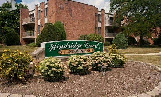 300 W Fullerton Ave. #307, Addison, IL 60101