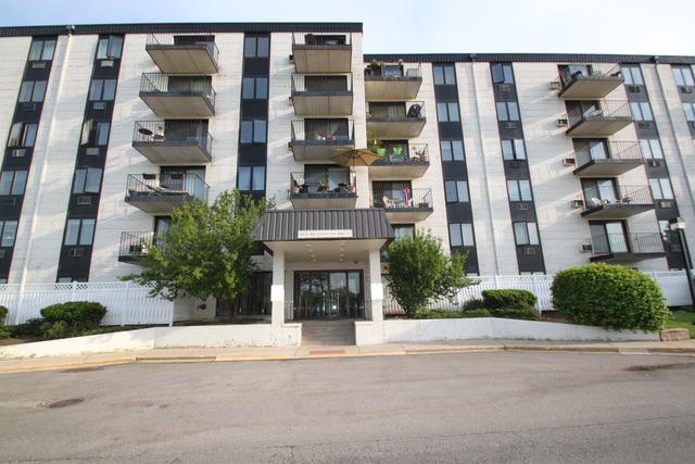 9078 W Heathwood Dr. #2F, Niles, IL 60714