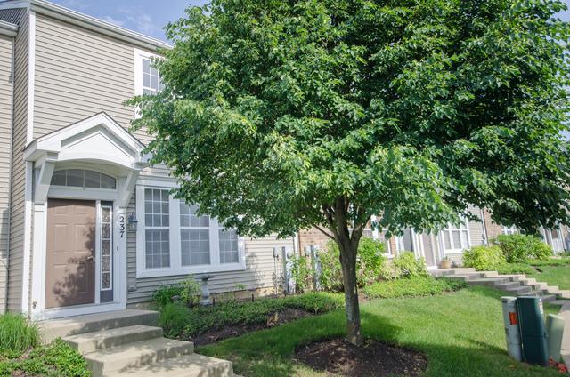 237 Springbrook Tr., Oswego, IL 60543