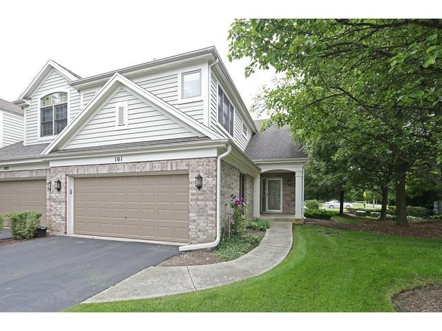 101 Fairway Dr., La Grange, IL 60525