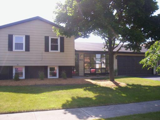 801 Oxford Ave., Matteson, IL 60443