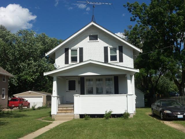 8031 N 2nd St., Machesney Park, IL 61115