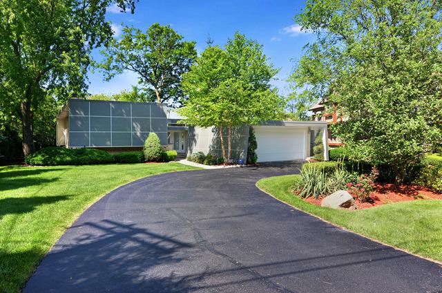 6460 Pontiac Dr., Indian Head Park, IL 60525