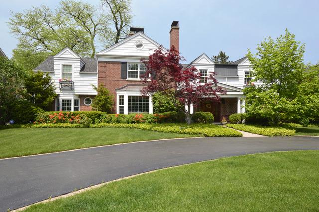 2338 Elmwood Ave., Wilmette, IL 60091