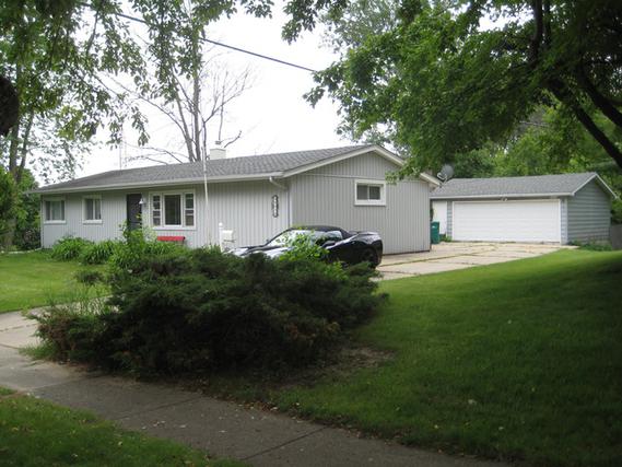36678 N Grandwood Dr., Gurnee, IL 60031