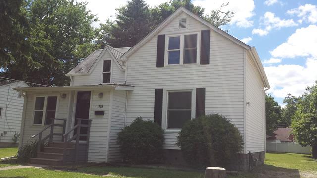 719 S 4th St., Dekalb, IL 60115