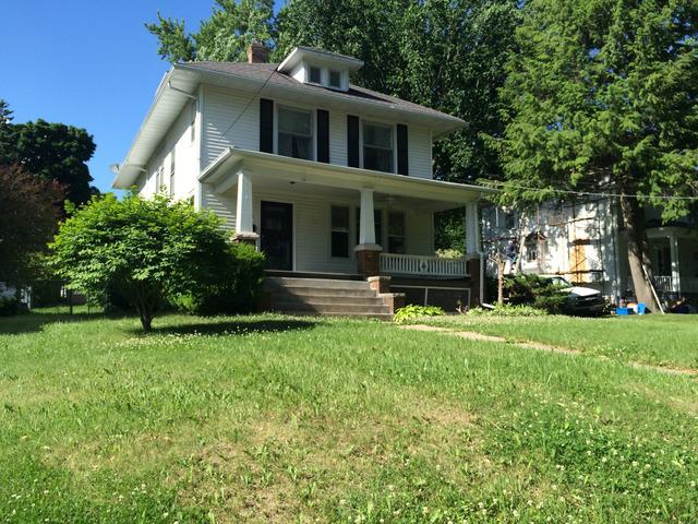 1262 W Lincoln Blvd., Freeport, IL 61032