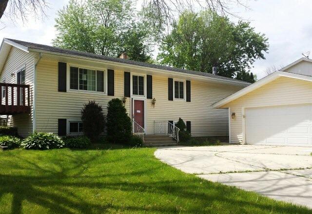 4741 Landau Pl., Rockford, IL 61114