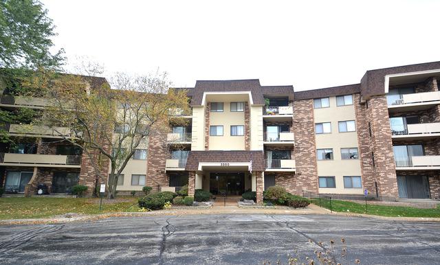 3350 N Carriageway Dr. #219, Arlington Heights, IL 60004