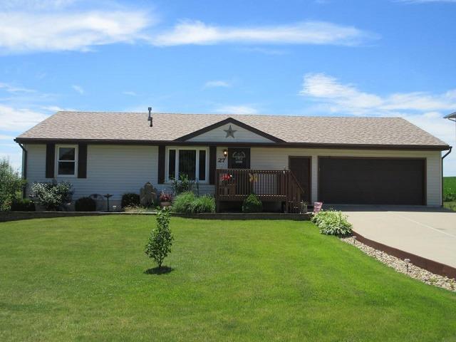 27 Baalton St., German Valley, IL 61039