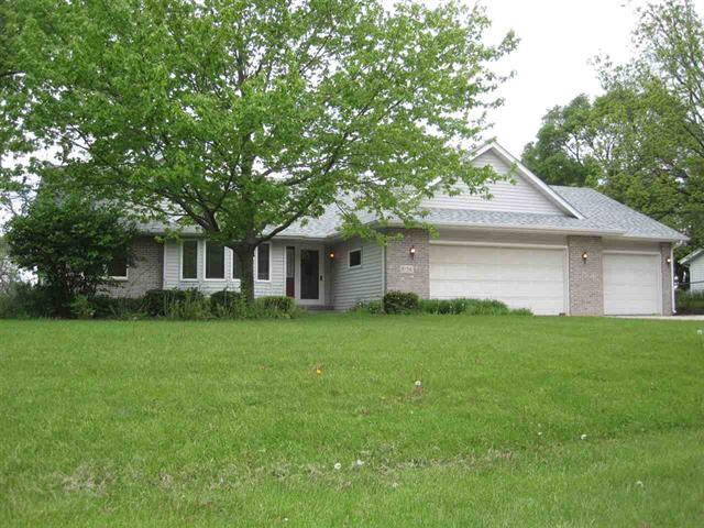 8156 Mccurry Rd., Roscoe, IL 61073