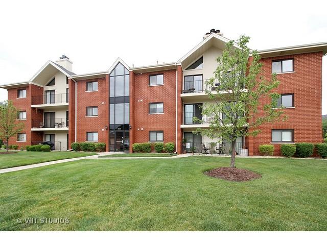6600 Martin France Cir. #3D, Tinley Park, IL 60477